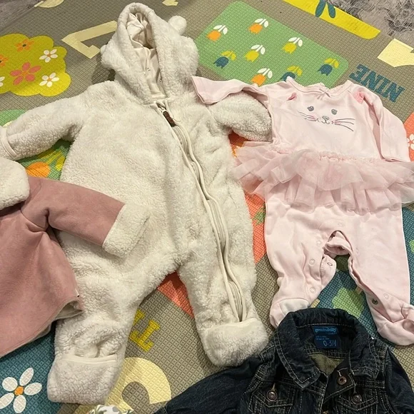 0/3 Girl winter bundle - Picture 4 of 5